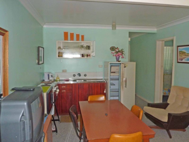 26 Manning Street, Manning Point NSW 2430