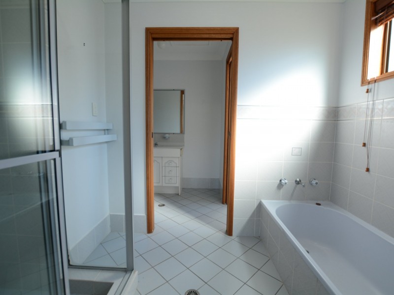 2/2 Beach Street, Wallabi Point NSW 2430