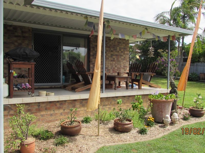 129 Waterman Street, Old Bar NSW 2430