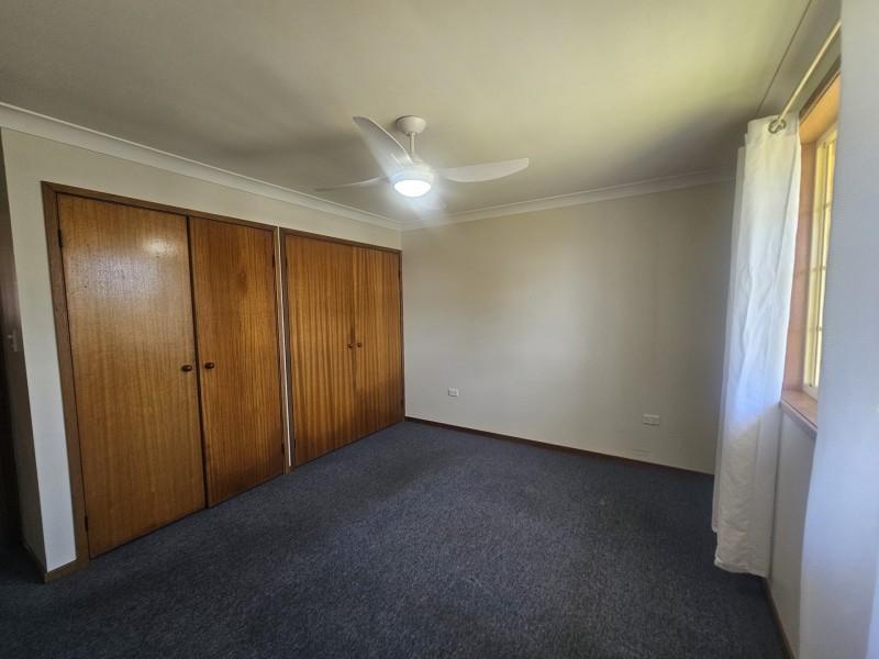 8A Gannet Crescent, Old Bar NSW 2430
