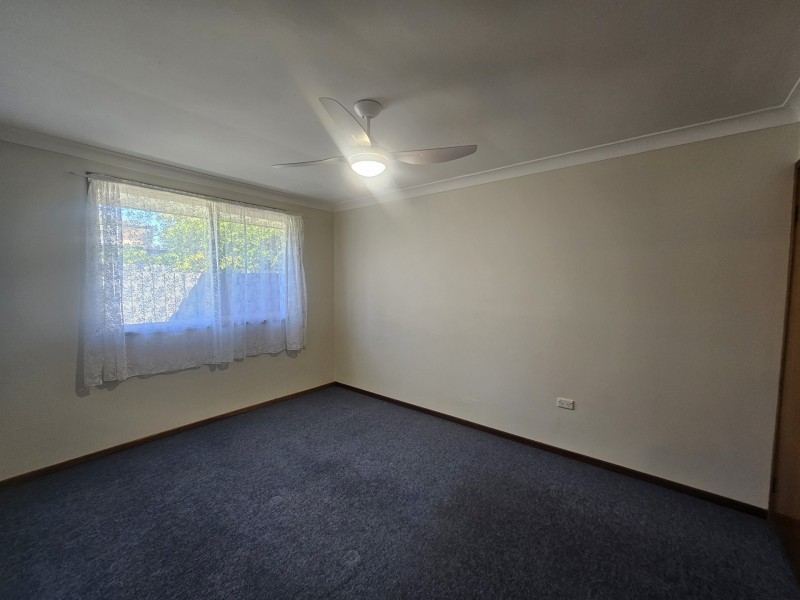 8A Gannet Crescent, Old Bar NSW 2430