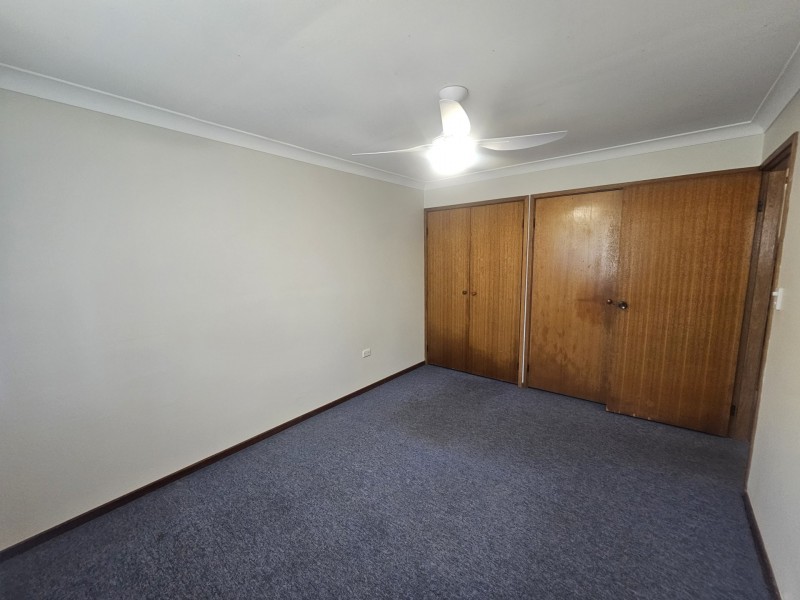 8A Gannet Crescent, Old Bar NSW 2430