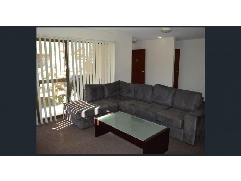 2/45 Hall Street, Old Bar NSW 2430