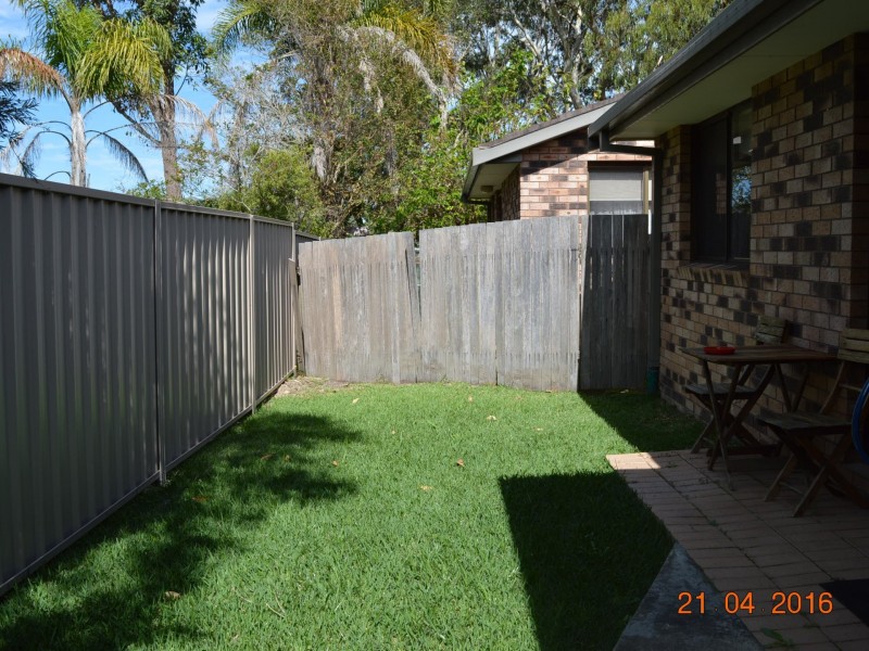 2/48 Smith Street, Old Bar NSW 2430