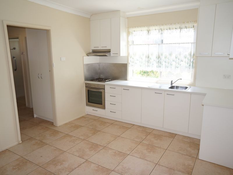 2/39-41 Old Bar Road, Old Bar NSW 2430
