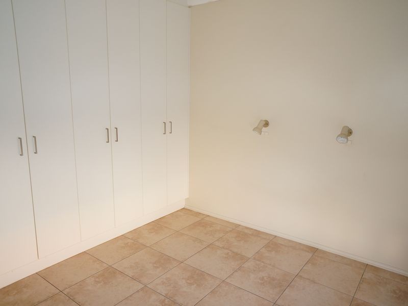 2/39-41 Old Bar Road, Old Bar NSW 2430