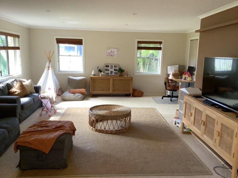 22 Surfsound Avenue, Wallabi Point NSW 2430