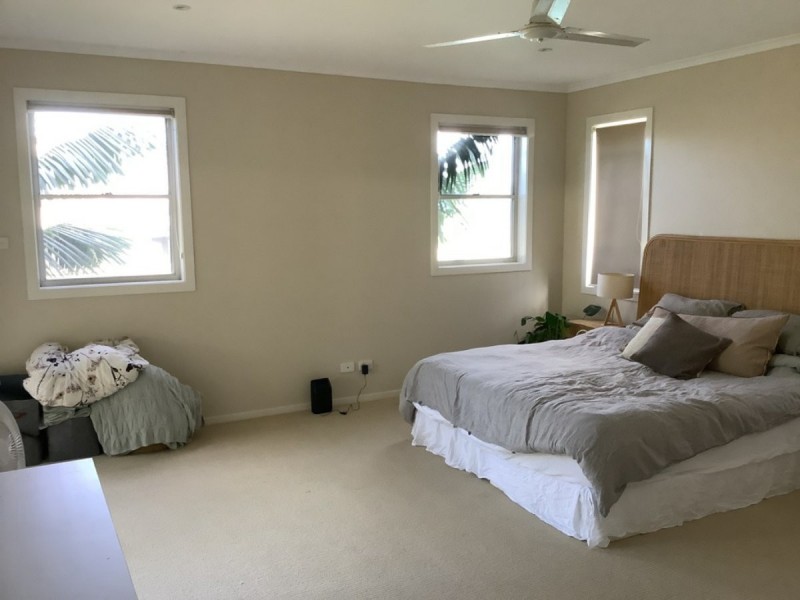 22 Surfsound Avenue, Wallabi Point NSW 2430