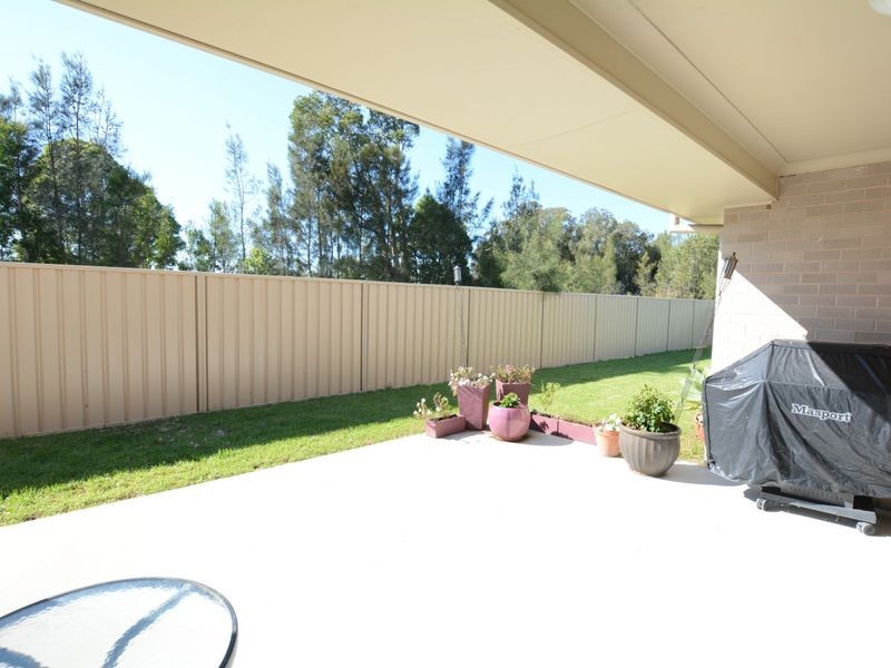 17 Yellowfin Avenue, Old Bar NSW 2430