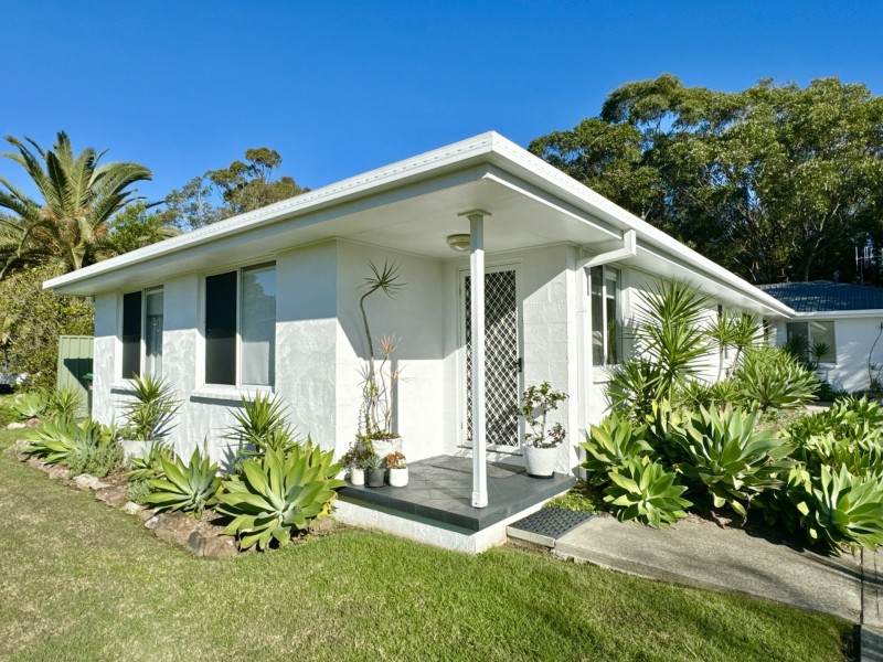 1/14 Drury Close, Old Bar NSW 2430