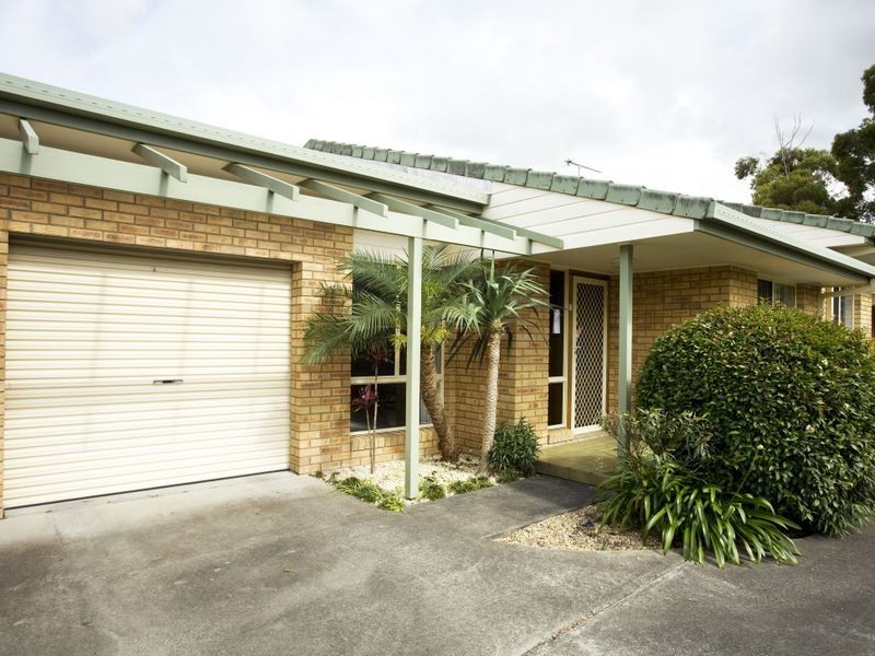 Unit 2/13 Connell Street, Old Bar NSW 2430