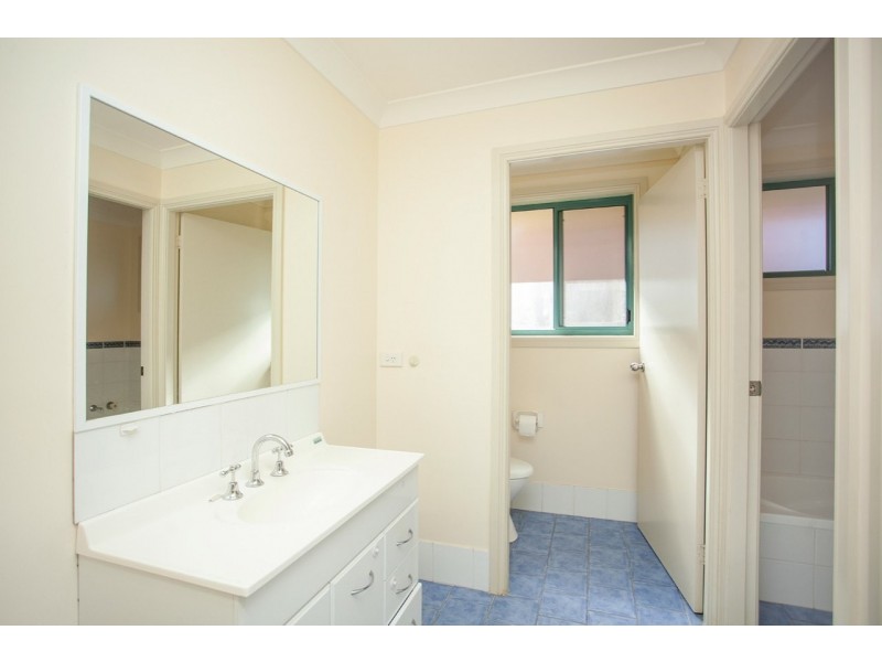 1/15 Lewis Street, Old Bar NSW 2430