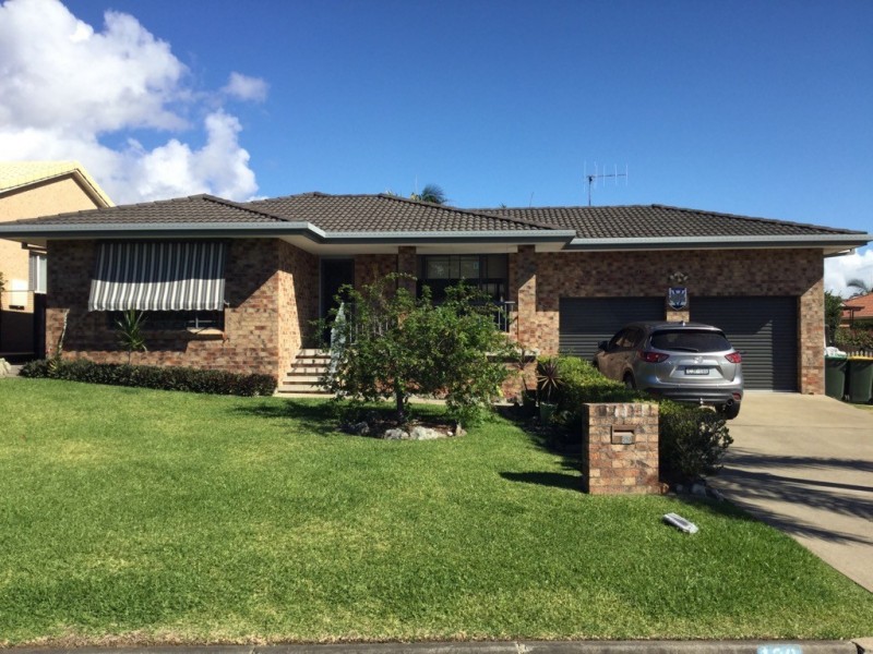 129 Waterman Street, Old Bar NSW 2430
