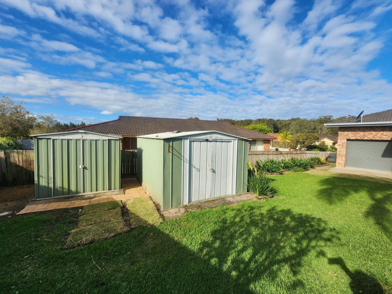 129 Waterman Street, Old Bar NSW 2430
