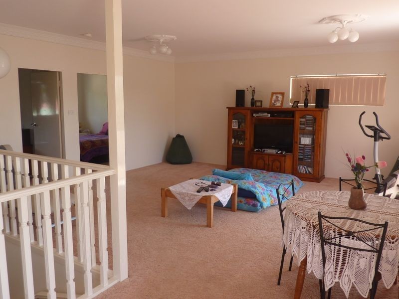 5 Banyula Drive, Old Bar NSW 2430