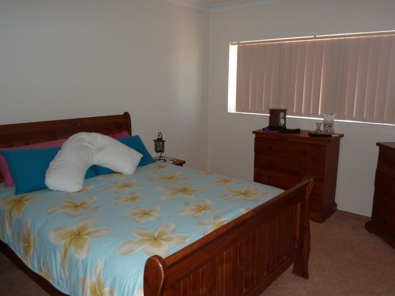 5 Banyula Drive, Old Bar NSW 2430