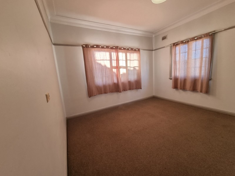 18 Smith Street, Taree West NSW 2430