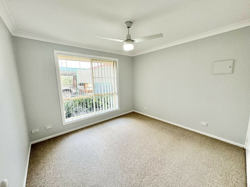 2/59 Old Bar Road, Old Bar NSW 2430