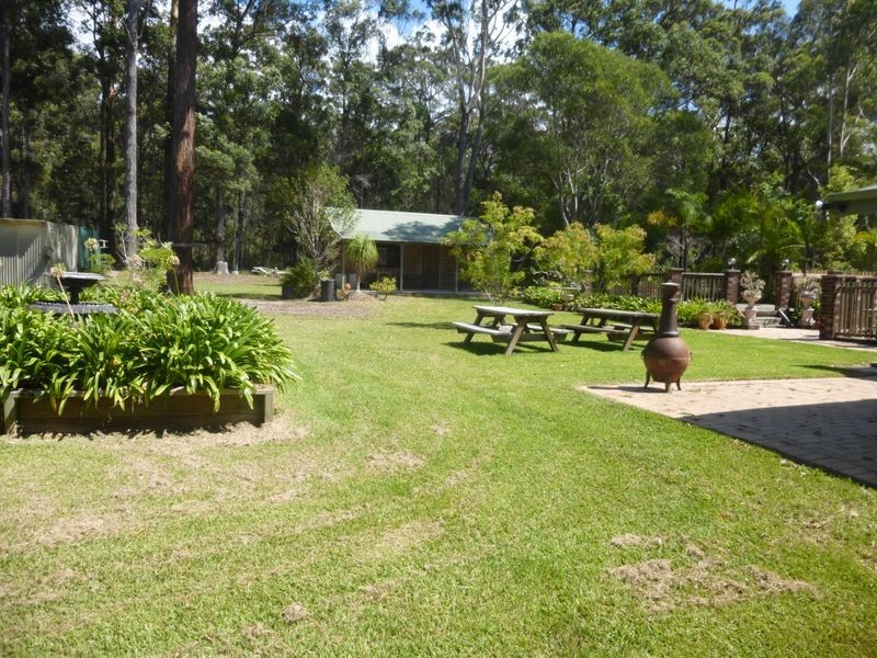 16 Kolinda Drive, Old Bar NSW 2430