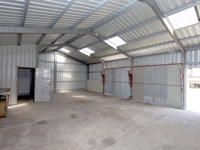 186 Beach Road, Mitchells Island NSW 2430