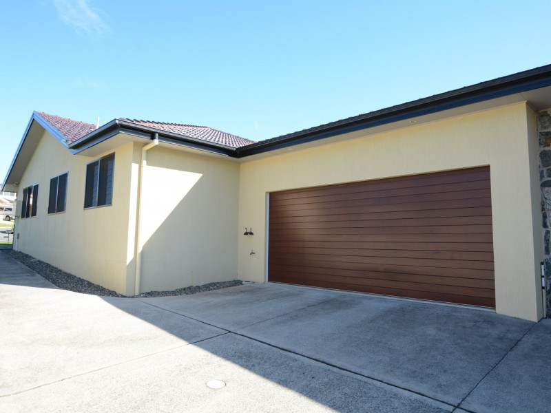 16a Mistral Place, Old Bar NSW 2430