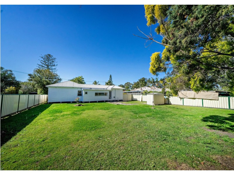 8 Nelson Street, Taree NSW 2430