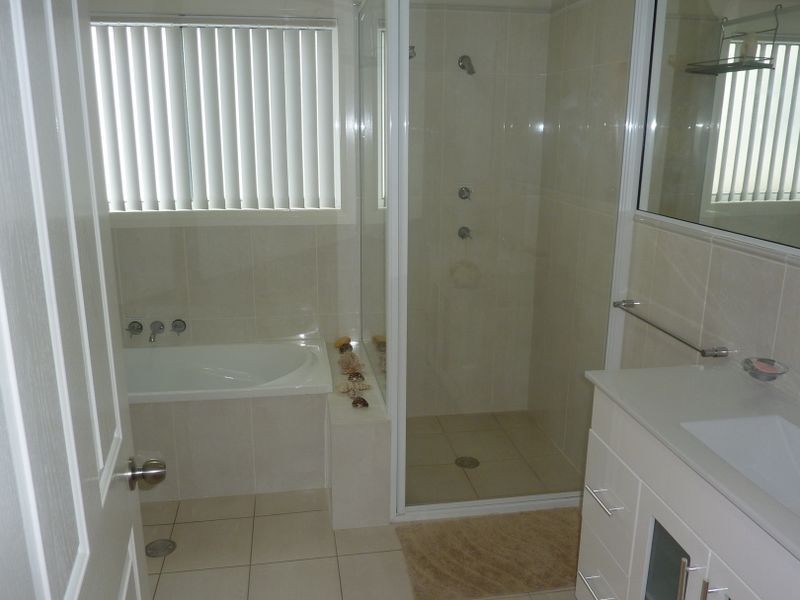 7 Hall Street, Old Bar NSW 2430