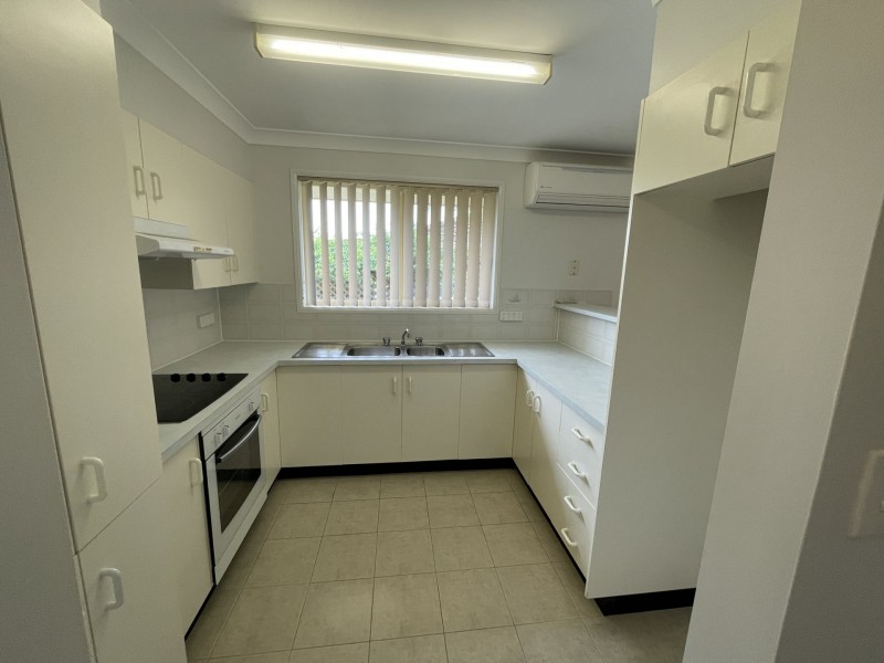 Unit 2/8 Leopardwood Street, Old Bar NSW 2430