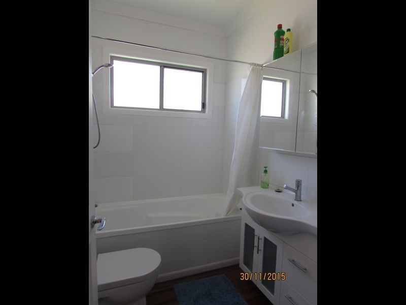 16 Bryan Street, Old Bar NSW 2430