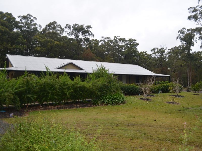 34 Kolinda Drive, Old Bar NSW 2430