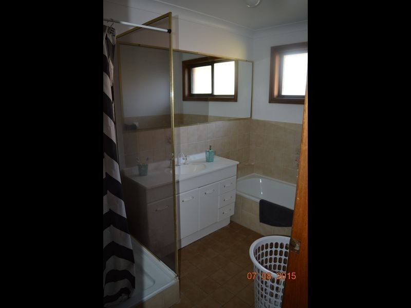18 Drury Close, Old Bar NSW 2430