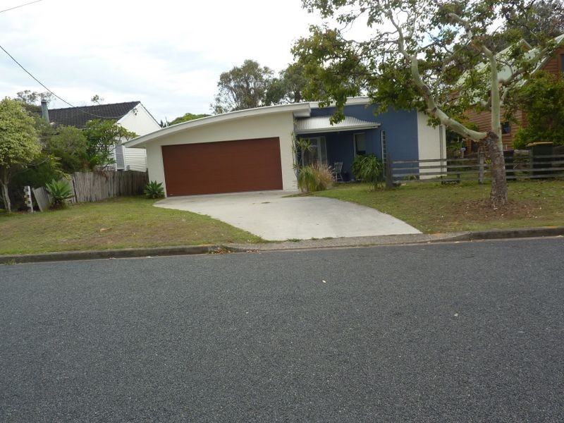 7 Hall Street, Old Bar NSW 2430