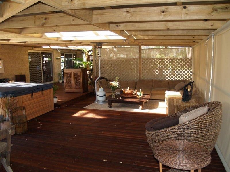 15 South Heron Road, Old Bar NSW 2430