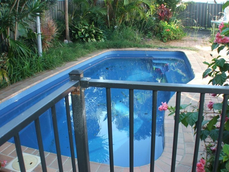 5 Old Bar Road, Old Bar NSW 2430