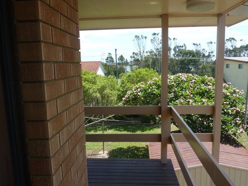 37 Manning Street, Manning Point NSW 2430