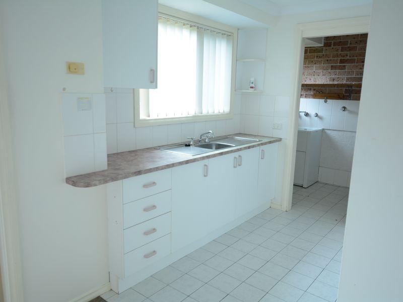 3/10 Connell Street, Old Bar NSW 2430