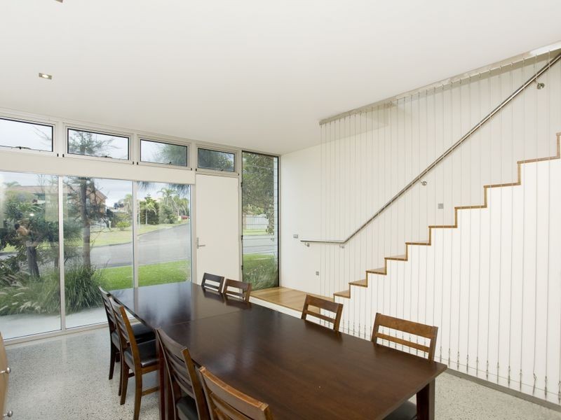 2/12-14 Pacific Street, Wallabi Point NSW 2430