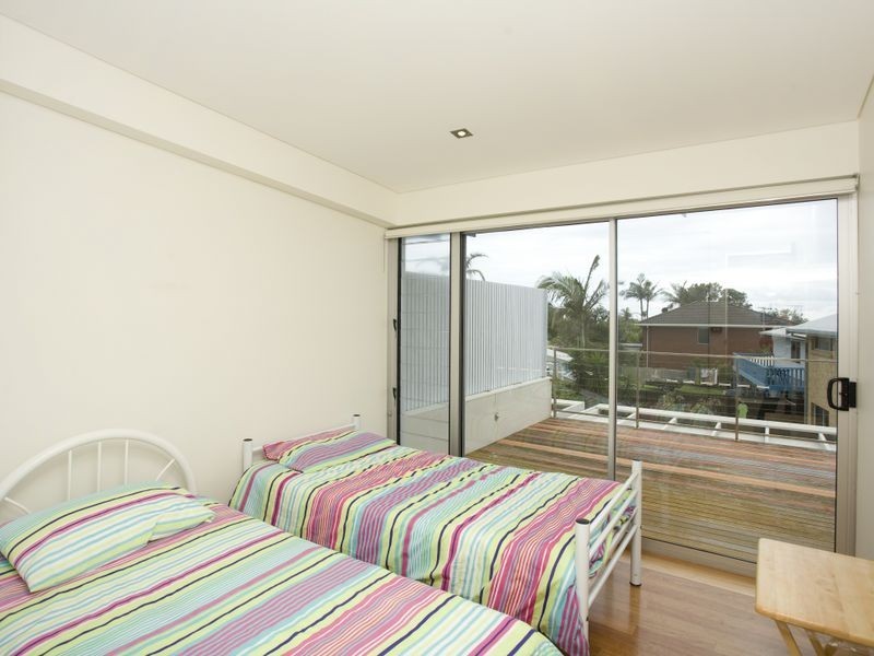 2/12-14 Pacific Street, Wallabi Point NSW 2430