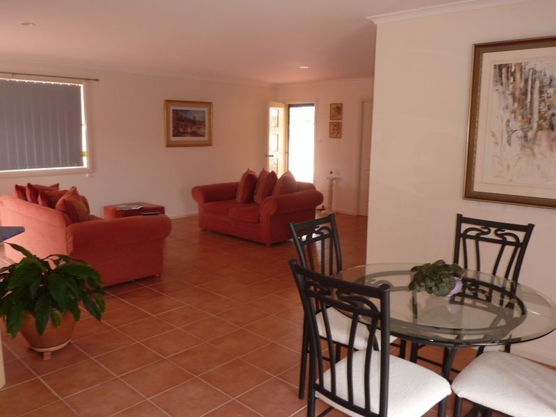 1/34 Richardson Street, Old Bar NSW 2430