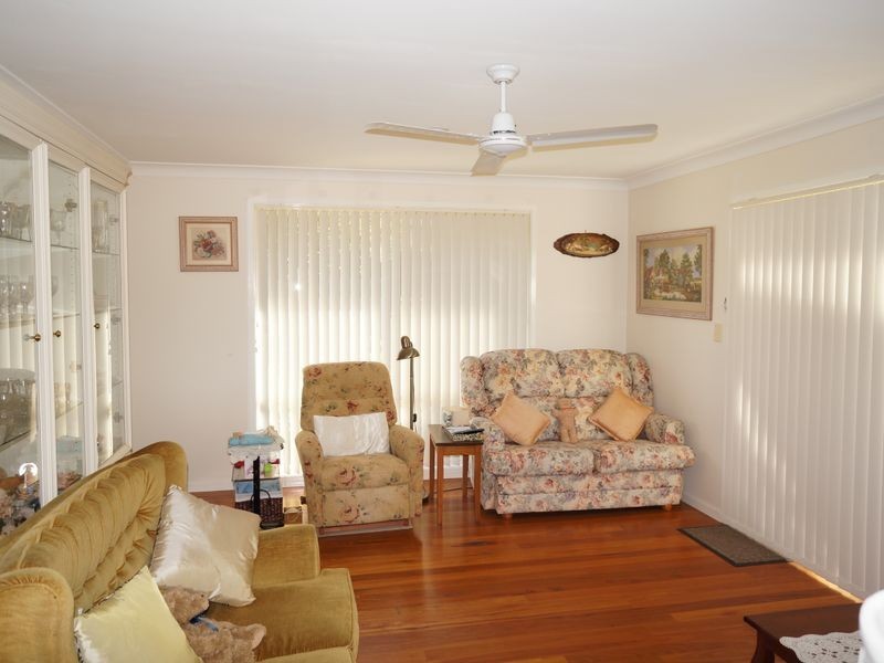 131 Waterman Street, Old Bar NSW 2430