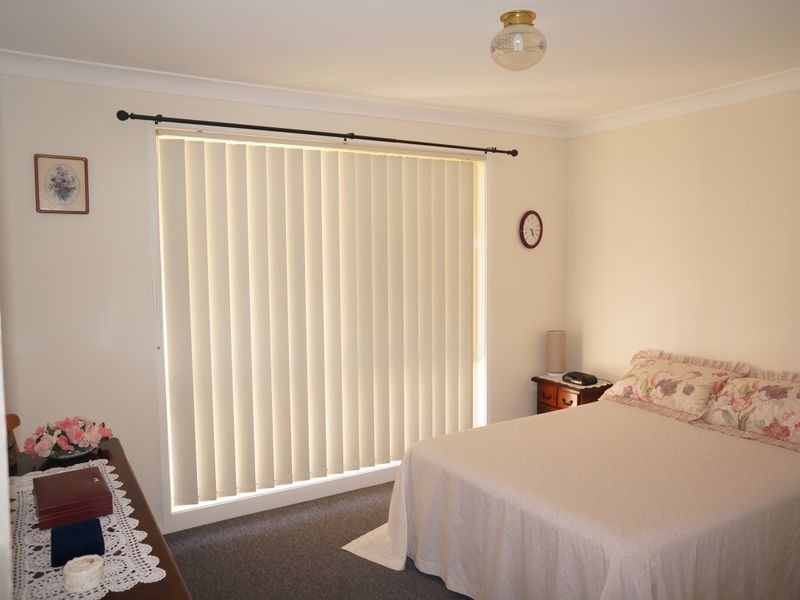 131 Waterman Street, Old Bar NSW 2430