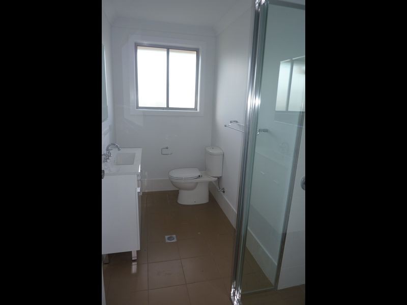 8 Bluehaven Drive, Old Bar NSW 2430