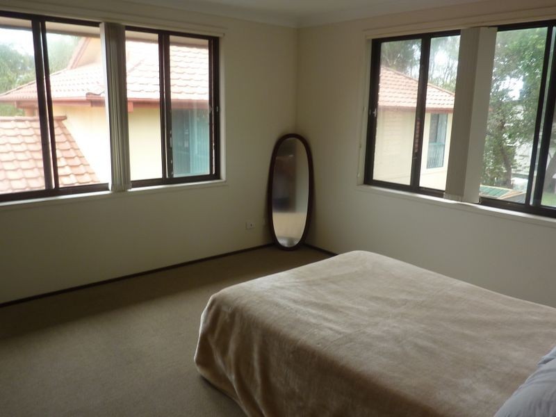 1/34 Hall Street, Old Bar NSW 2430