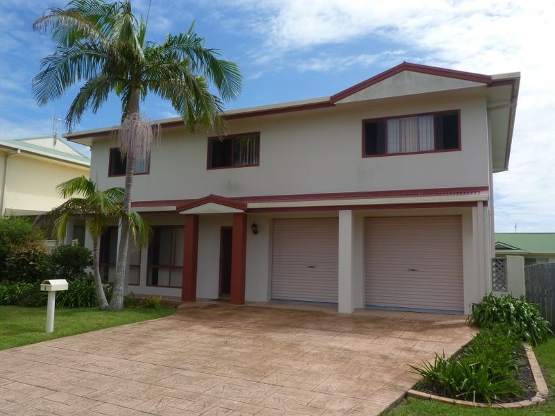 5 Banyula Drive, Old Bar NSW 2430