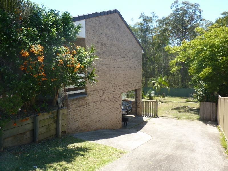 90 Waterman Street, Old Bar NSW 2430