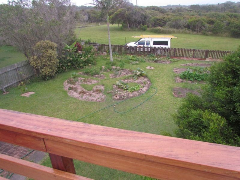 1 Beach Street, Wallabi Point NSW 2430