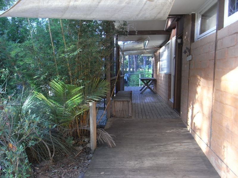21 Rainforest Drive, Mitchells Island NSW 2430
