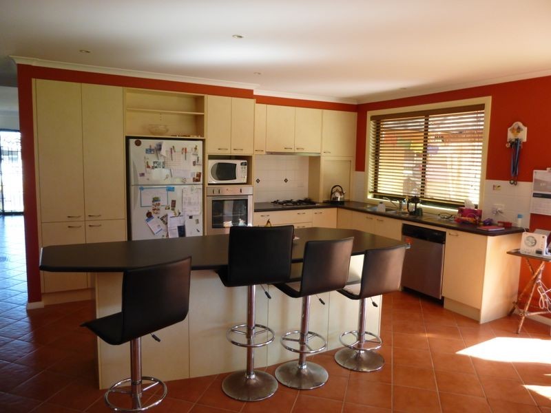 7 Surfsound Ave, Wallabi Point NSW 2430