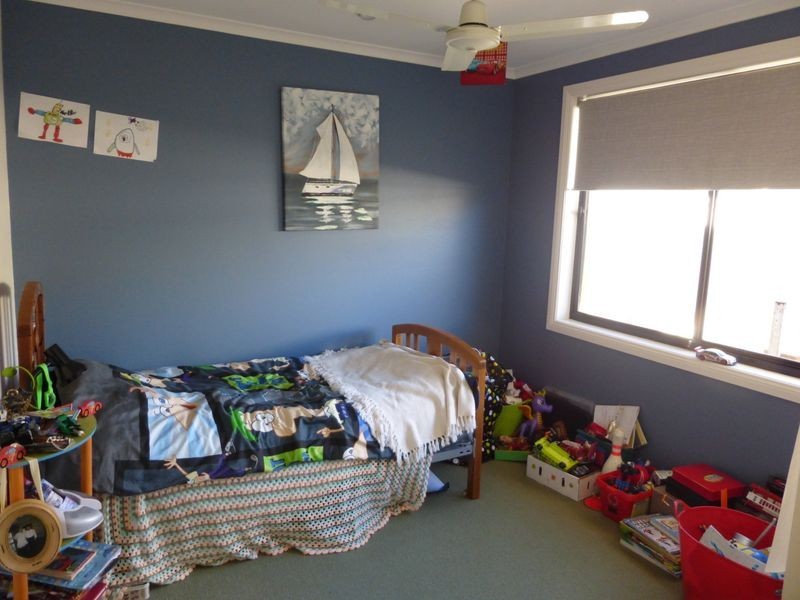 7 Surfsound Ave, Wallabi Point NSW 2430