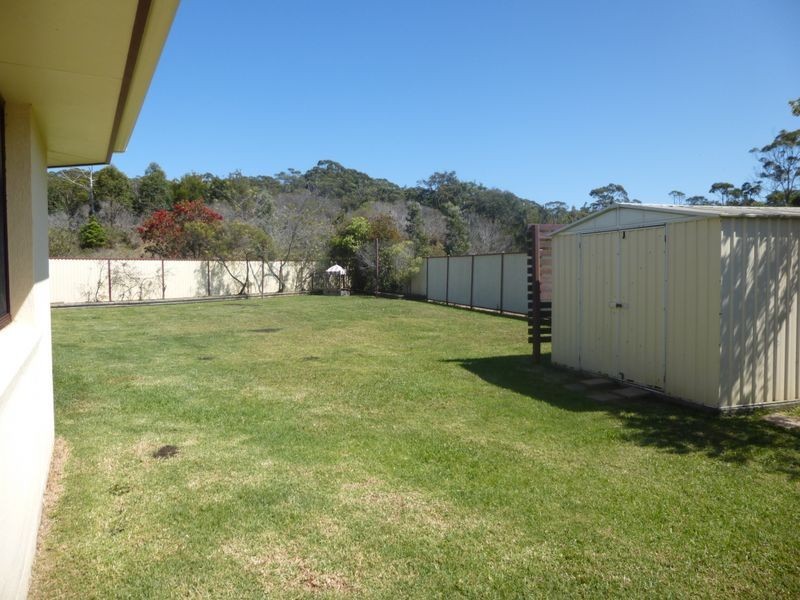 17 Rosier Place, Old Bar NSW 2430